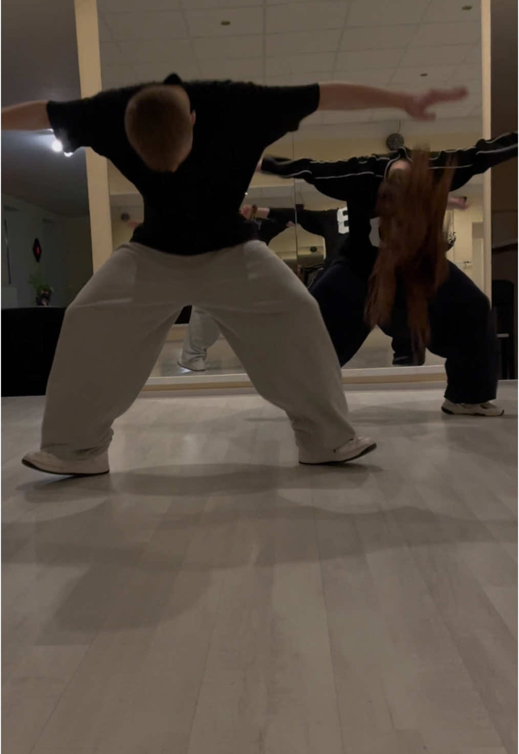 🔥Best Duo = Lariver_duo🔥 [Dc: me]  #dancer #realdancer #teachers #danceteacher #hiphop #lariver_duo @𐙚 ༘⋆ℓαяα˚ ༘⌂⋆ 