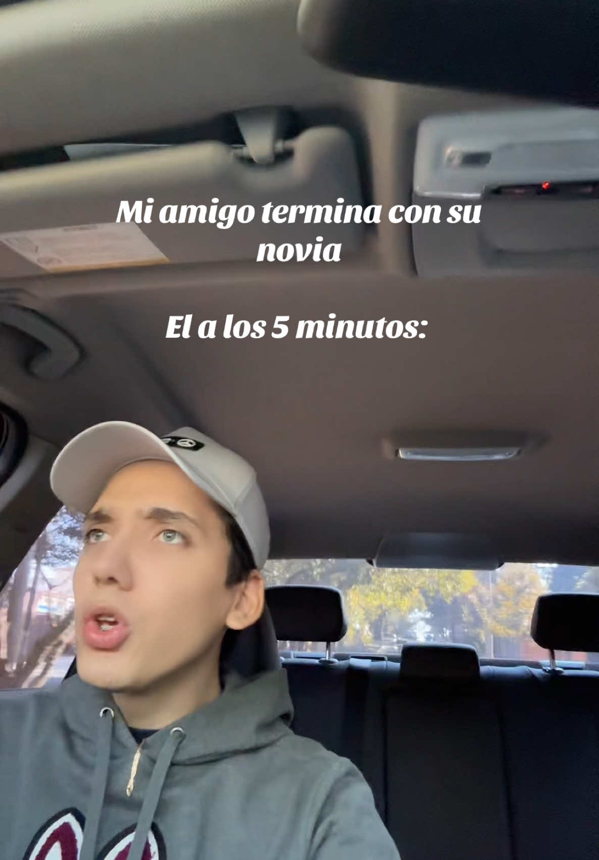 Mi amigo terminando con su novia, él a los 5 minutos… @Hugo De León  #fyp #viral #foryoupage #trending #parati 
