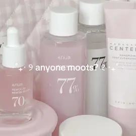 teamwork 🤍 #moots? #moots #yesstyle #yesstyleinfluencers #wongyoungism #skincare #koreanskincare #beauty #pink 