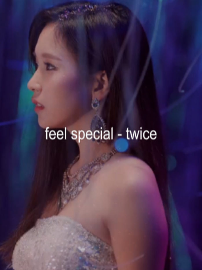 o fanchant mais lindo!! 🤍 gente muito obrigada pelos 900 seguidores, já está tão perto do 1k, nem acredito!🥹 me sinto especialll 🫶🏻 #feelspecial #tradução #twice #foryouu #viral_video #fyy #fypppppppppppppp #lyrics 