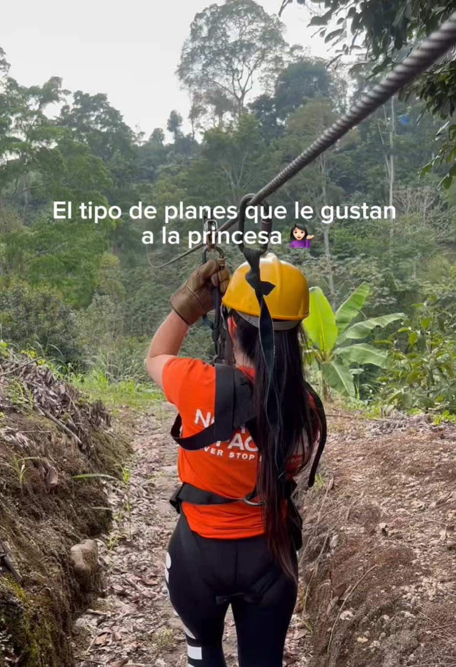Mis planes favoritos. 😻 #adventure #viajes #extremesports #hikingadventures #volcanes #acatenango #fyp #parati #aventuras #paracaidismo #skydiving 