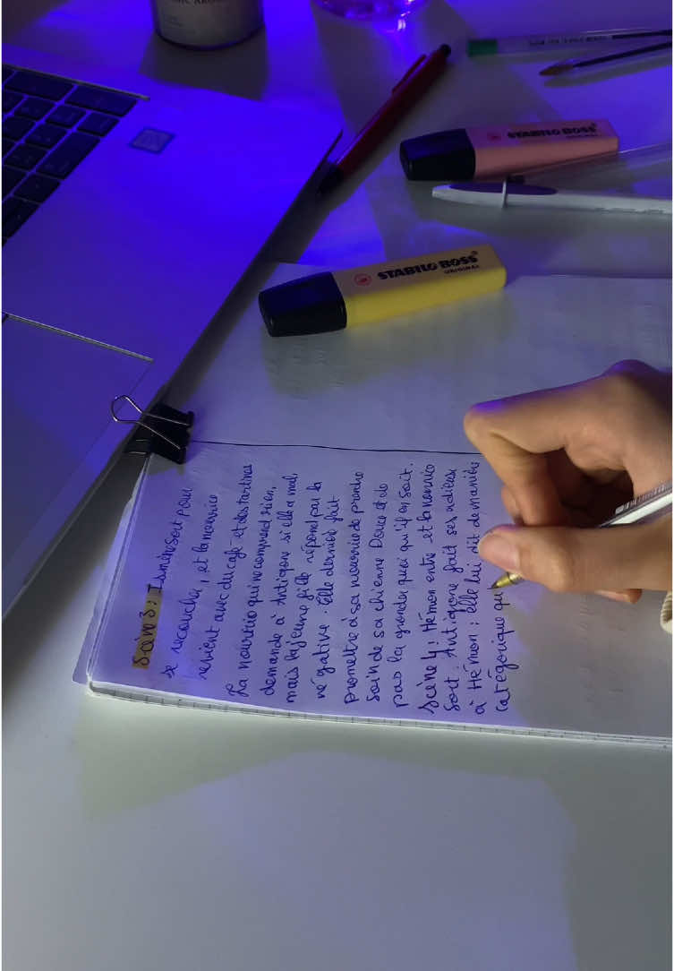 Study with me 🫶🏻📚🎧📓 #studytok #explore #fyp #tik_tok #girls #study 