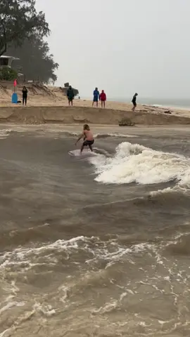 Hawaiian rivers are surfable too 