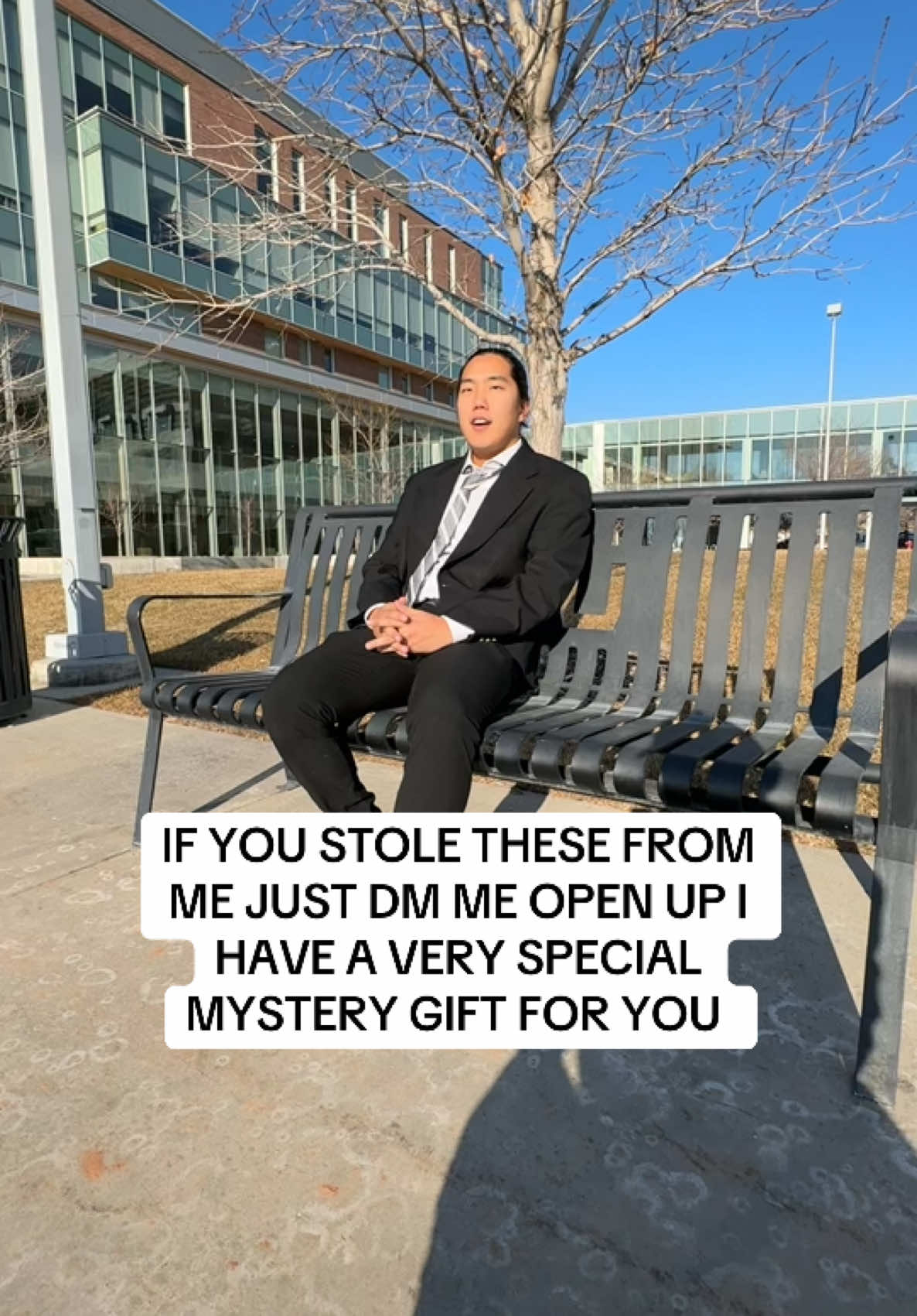 IF YOU STOLE MY APPLE WATCH AND AIRPODS JUST DM ME PLEASE
