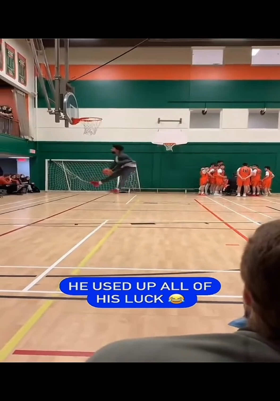 Bro risked all his aura 😳 (@𝔻𝕖𝕒𝕗𝕣𝕒 💀) #NBA #basketball #sports #fyp 