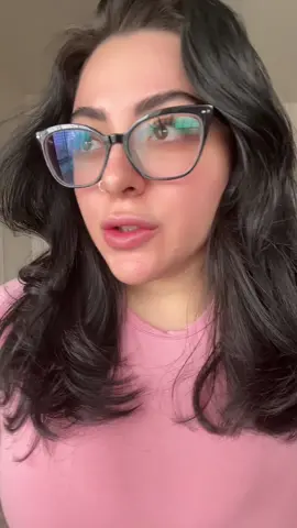 This is also a long torso friendly Waist trainer!! It’s so good at cinching and snatching my waist ⌛️ #cinchedwaist #snatchedwaist #waisttrainers #shapewear 