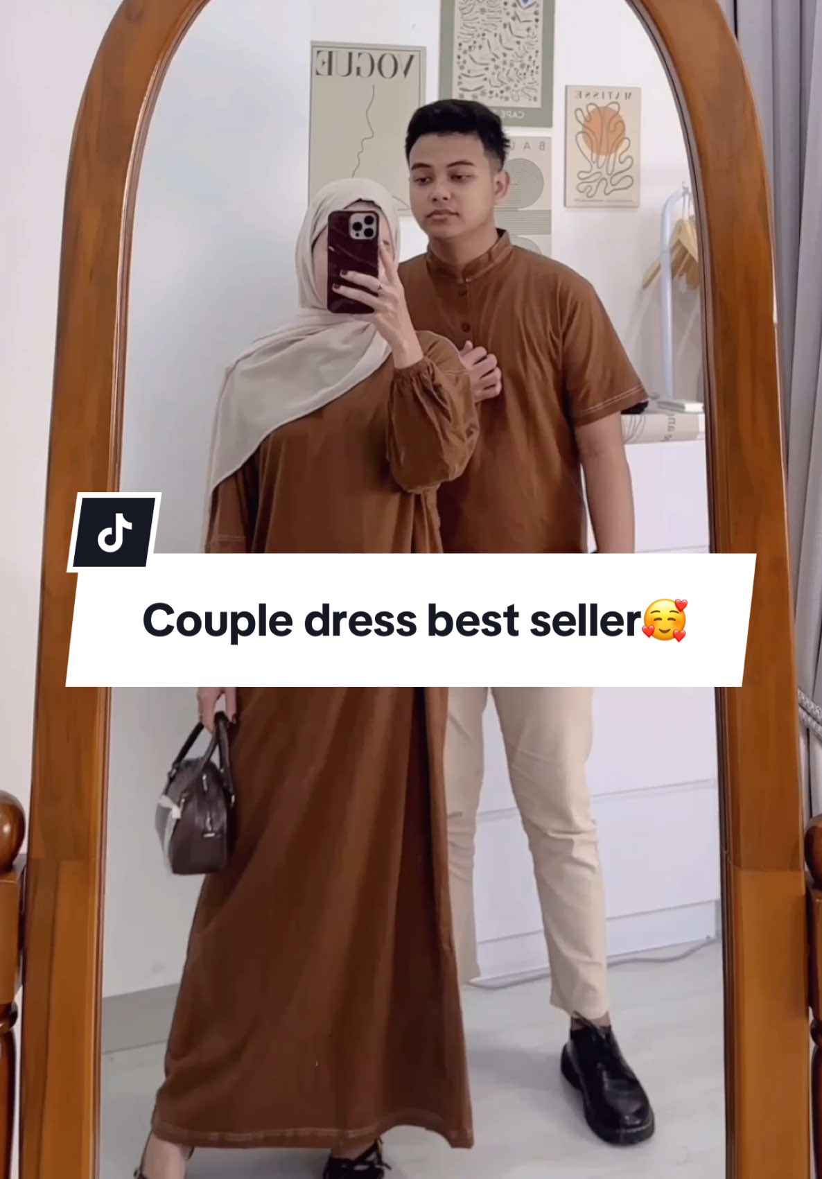 Udah mau februari aja bestie, ramadhan semakin dekat loh , beli outfitnya dari sekarang yuk🥰#hagiastore #murah #wemakeitthetrend #couplegoals #outfitrayaseries #dresslebaran #TikTokFashion #kokolebaran 