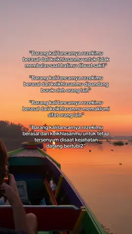 Rezeki tidak hanya tentang uang, ketika kamu bertemu dengan orang baik pun itu juga termasuk rezeki:)