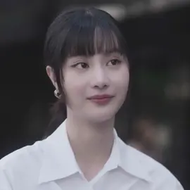 She’s broken, but still fine as hell. Damn, Genlong #matetheseries #genlong #gracebudsarin #genaoey #fyp 