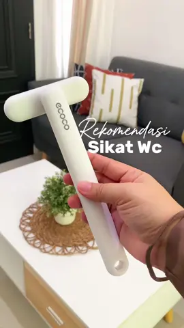 Nyuci kamar mandi lebih bersih dengan sikat dari @ecocoindonesia karena bisa menjangkau sudut2 yang sulit dibersihkan ✨ #sikatwc #sikatkamarmandi #sikattoilet #sikattoiletfleksibel #perlengkapanrumahtangga #perlengkapantoilet #ecocoindonesia #fyp 