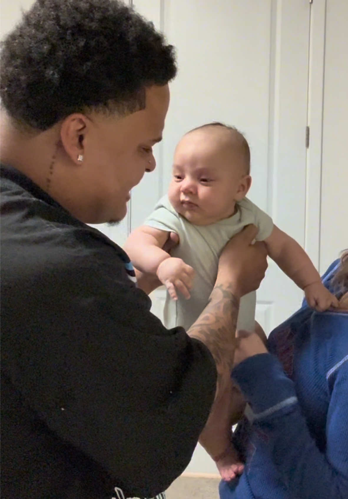 He has NO fear 😭😂😂😂 @Sachi 🌷 