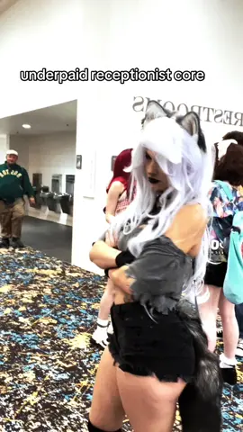 oh loonie it’s ok you’ll get off of work soon #fyp#fypシ#cosplay#helluvaboss#loonahelluvaboss#loonaedit#cartoon#loona#cosplayer  