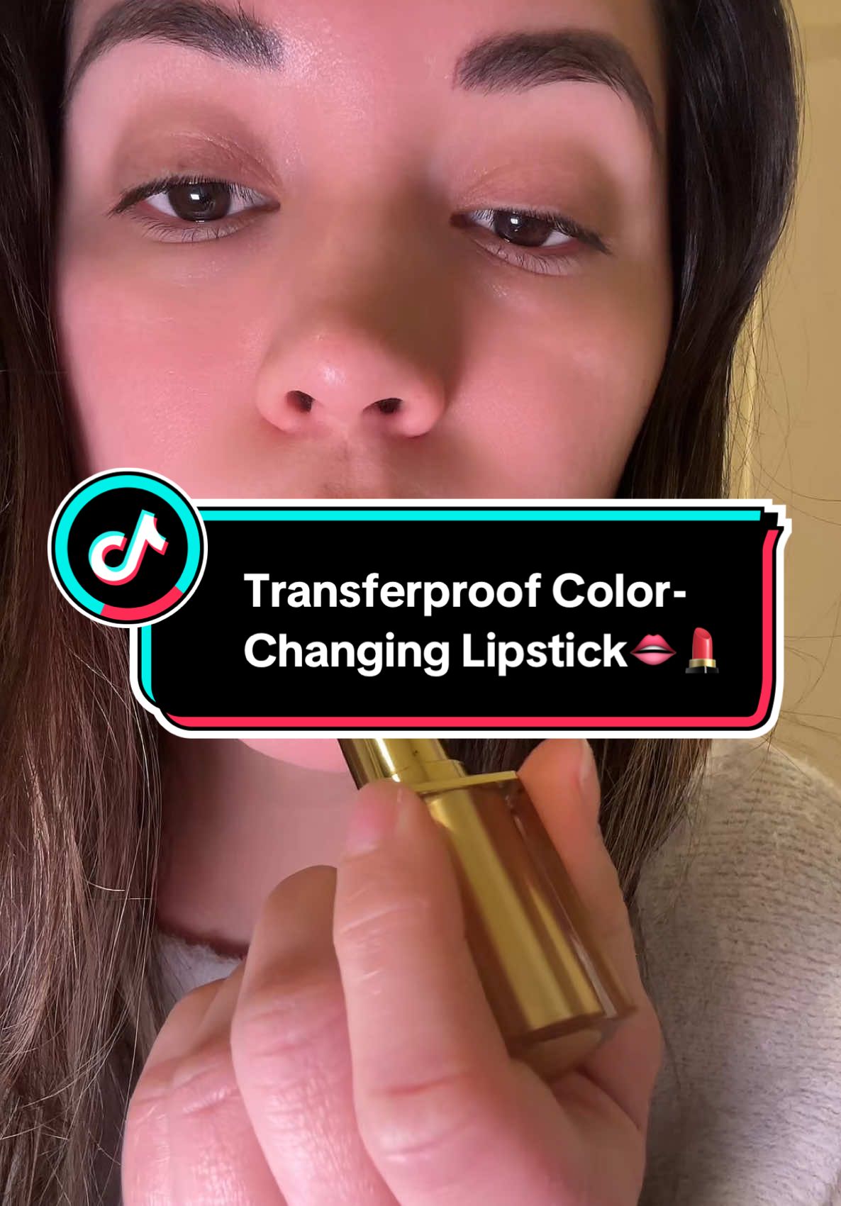 Transferproof Color-Changing Lipstick 💄👄 #transferproof #lipstick #lipsticktutorial #magiclipstick 