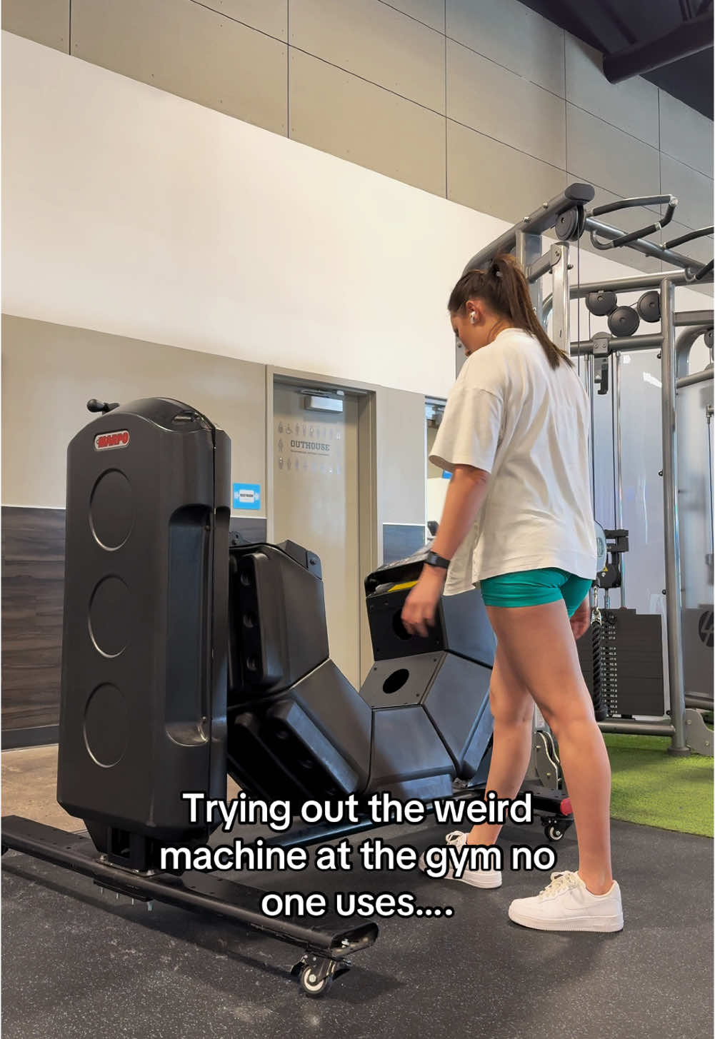 What even is this and why does it move! 😩 #relatable #gymgirl #stairmaster #Fitness #workoutplan #workoutmotivation #treadmillchallenge #fitnessmotivation #Fitness #deepcore #workoutmotivation 