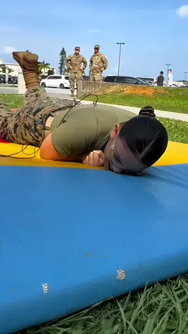 Taser Taser Taser solider Women>>>#airforce #aircraft #pilot #usanavy #asmr #military #militarytiktok #spaceforce #fyp 