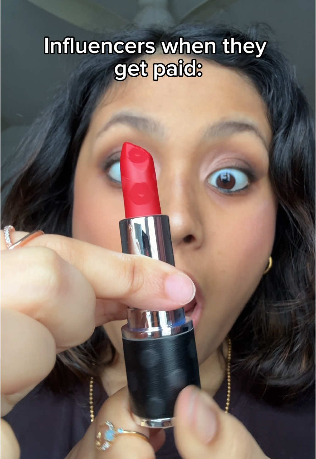 ONCE AGAIN, tis a ‼️JOKE‼️ please remember that this is just for laughs and be kind in the comments :) #influencersinthewild #influencersbelike #influencers #influencing #beautyinfluencer #makeupunboxing 