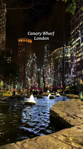 London looks magical at the night time! @Canary Wharf #london #visitlondon #visituk #londonguide #citylife #nightvibes 