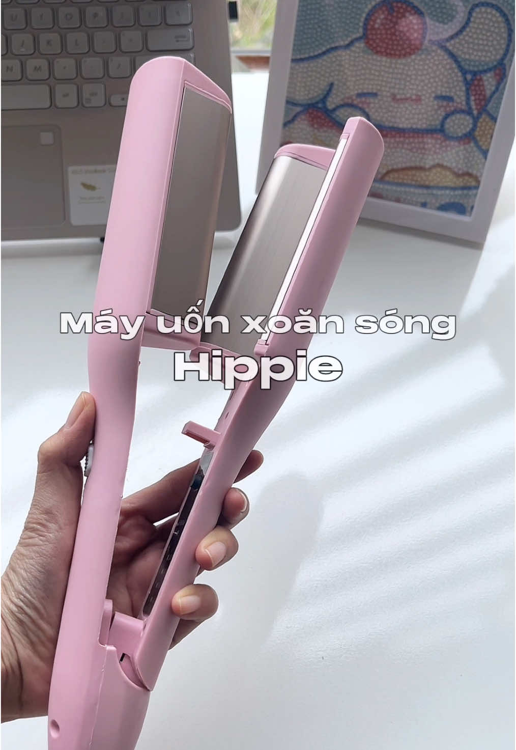 Tạo mẫu tóc xoăn hippie siu đơn giản ngay 😘😘 #unboxing #review #mayuontoc #xoănhippie #hippie #tocxinhmoingay #xuhuong #xh #hottrend #trending #viral #tiktokshop #linhnguyen_fy 