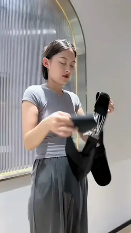 مشد ظهر لدعم العمود الفقري وتصحيح القوام براحة تامة. #مشد_ظهر #nashtare