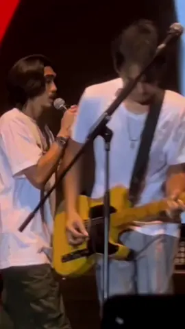 SEBERAPA PANTAS #seberapapantas #dutasheilaon7 #sheilaon7 #musikvideo #lirik #liriklagu #lirikvideo #laguviral #laguindonesia #musikindonesia #laguindo 