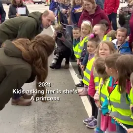 So cute #katemiddleton #princessofwales #princesscatherine #princesscatherineofwales #britishroyalfamily #theroyalfamily #thebritishroyalfamily #Wales #foryoupage #tiktok #fyp #viral 