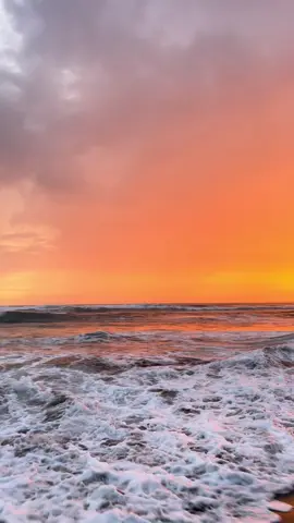 when you go away i still see you in sunset #sunset #beach #fyp 