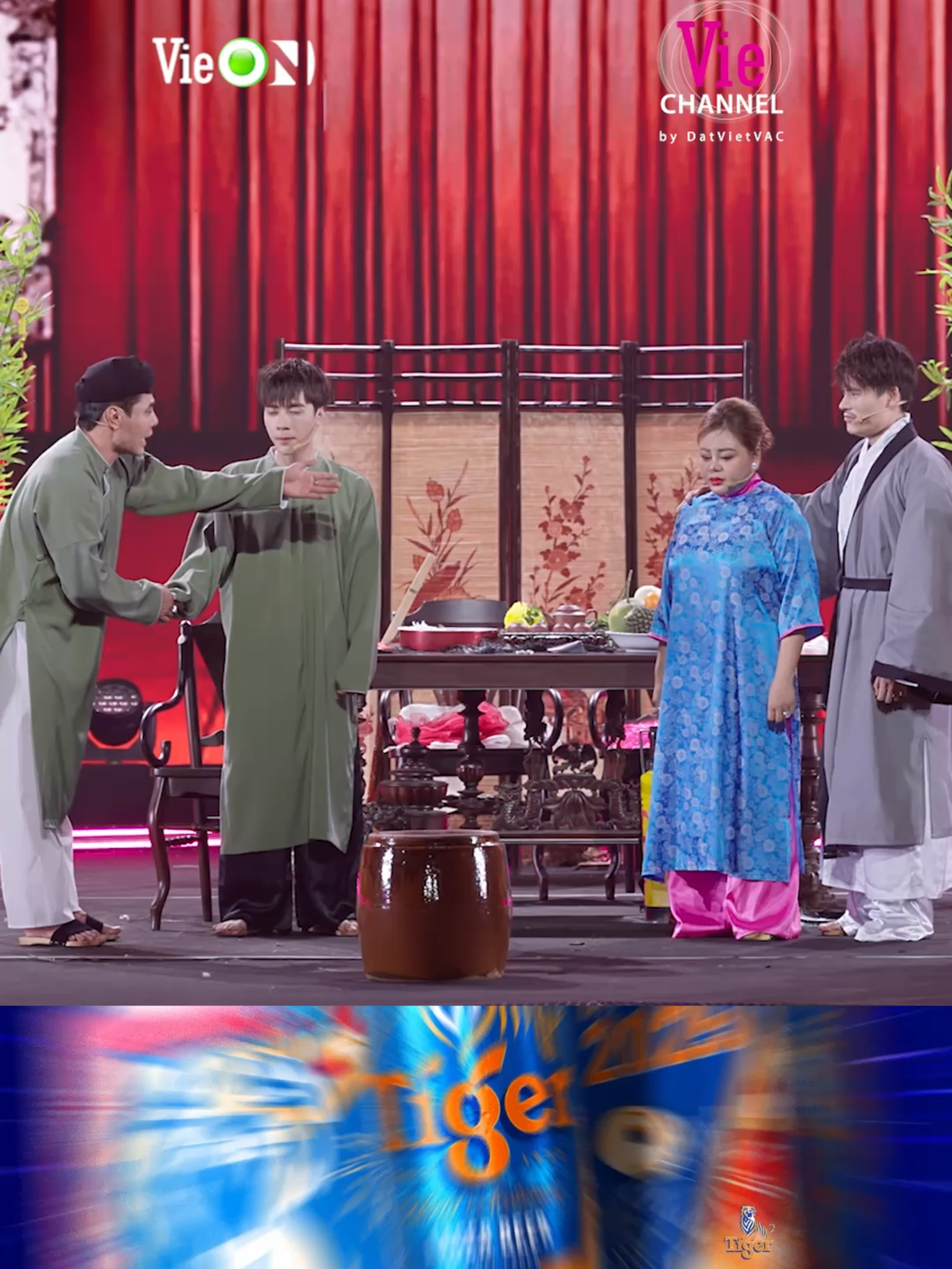 Hong có bùng binh nhiêu hết trơn =)) #Sóng25 #LiveConcert #VieON #DatVietVAC #VieChannel #TiktokGiaiTri #AnhTraiSayHi #RapViet #OurSongVietnam #DongTayPromotion #Tet2025