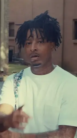21 Savage x Metro Boomin - Runnin #21savage #runnin #metroboomin #flypシ #fyyyyyyyyyyyyyyyy #foryoupage❤️❤️ #song #rap #hiphop #amazing 
