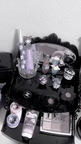 ·̩͙*⋆ 枕変えた 🐦‍⬛‎ ⋆˚·̩͙                            　　　 #サンリオ#クロミ#kuromi  #ちいかわ#モモンガ#momonga