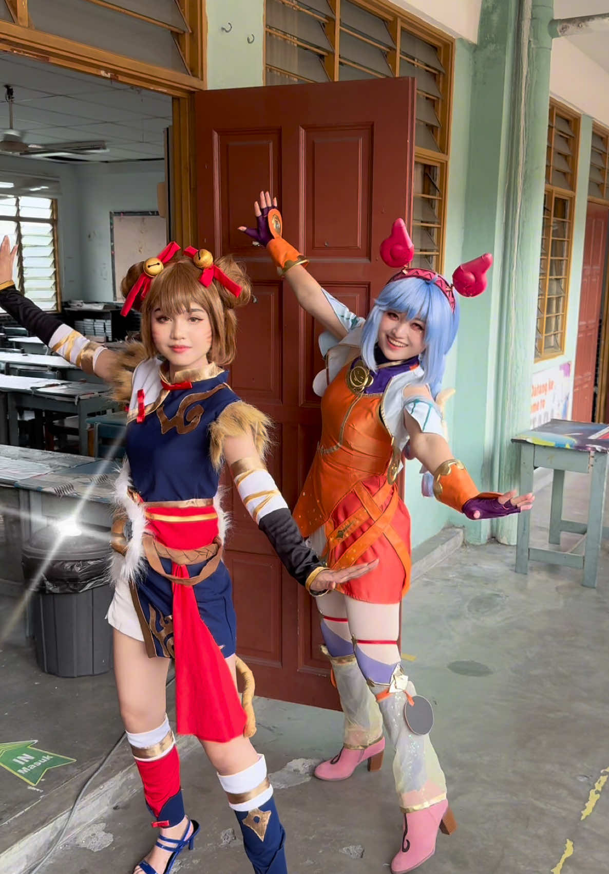 every hero dance so well 😱 @Nyo Nyo @Jenny @ShiiChan @ur doomer mom @Venus @ZoraRazo  #MisiCutiMLBB #mobilelegends #mobilelegendsbangbang #mobilelegendsbangbangcosplay #misicutisekolahmlbb #mlbb #wanwanmlbbcosplay #luoyimIbbcosplay #guinevermlbbcosplay #fyp #cicimlbbcosplay #cici #cosplay @Mobile Legends 