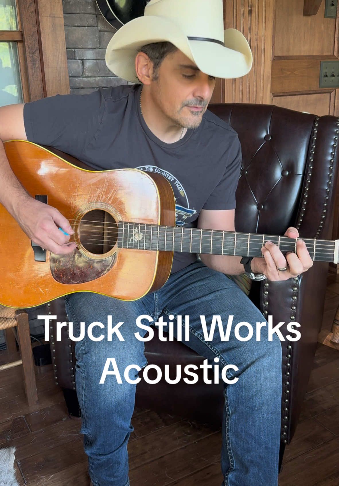 Truck Still Works. Acoustic.  #bradpaisley #countrymusic #acoustic #acousticguitar 