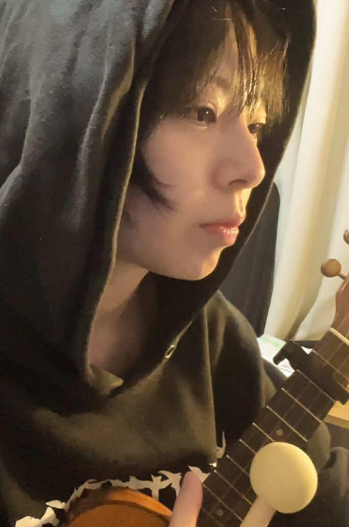 私は寝れてる　#弾き語り　#ウクレレ　#ukulele #シンガーソングライター  #木魚
