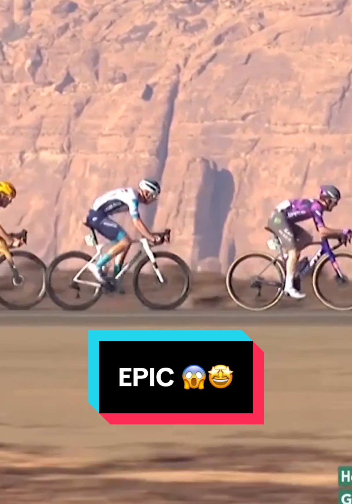 An EPIC shot of the chasing group at the AlUla Tour 🤩🎥 #cycling #alulatour #roadcycling