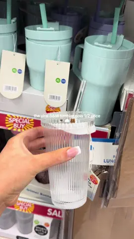 Run to B&M for this gorgeous glass tumbler #bandm #bandmhaul #bandmtrip #glasstumbler #glasscoffeecup #coffeecup #icedcoffeecup #aestheticvibes #viralcup 