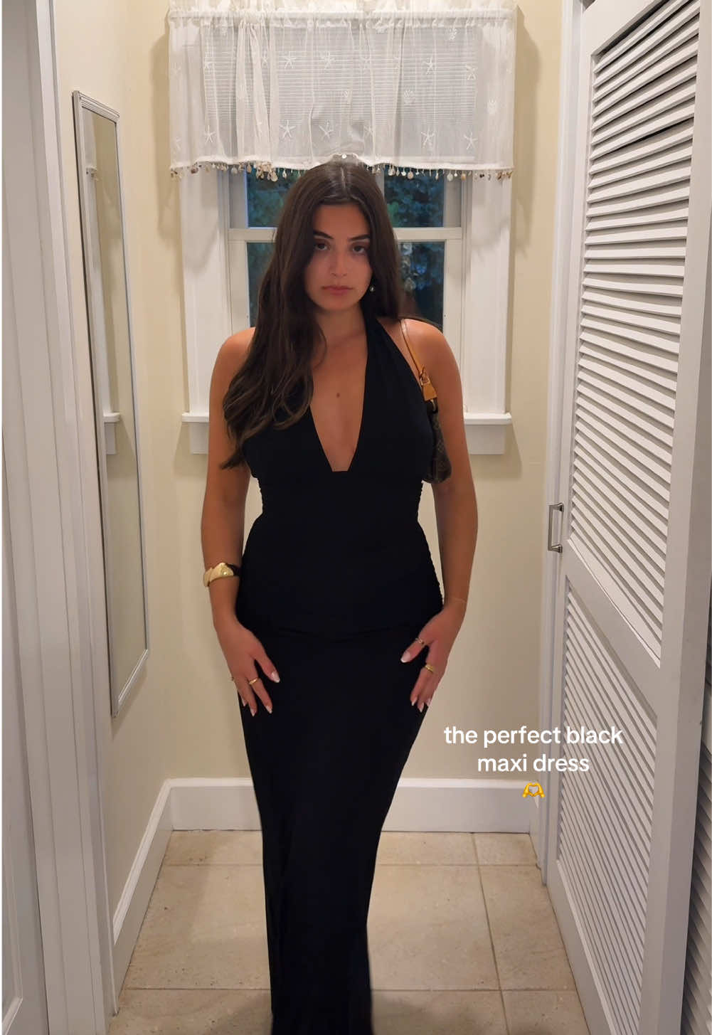 the perfect black maxi dress from @KOOKAÏ 🖤 #OOTD #outfit #dress #tryonhaul #vacationoutfits #outfitinspo #fashiontiktok 