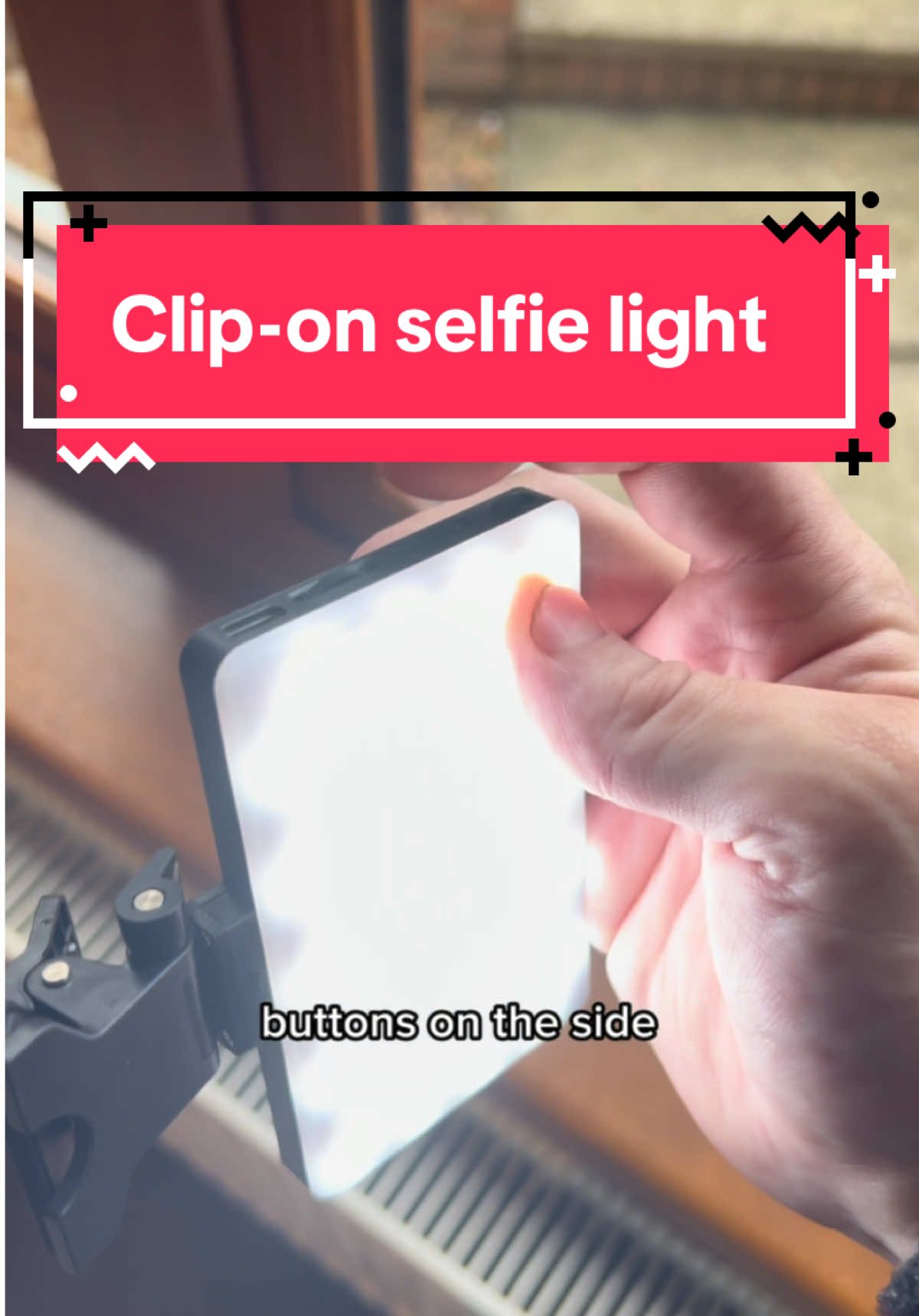 Clip-on selfie light is the secret weapon you need! #selfielight #cliponphonelight #200viewjail #phonephotography #viralselfielight 