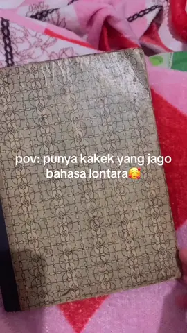 ada yang mau dengar cara baca nya sambil di nyanyikan? #makassar #lontaramakassar #sulawesiselatan #masyaallahtabarakkallah #orangdulu 