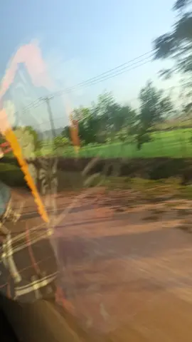 Express ကားကြီးတွေနဲခရီးသွားရတဲ့ feeling ကိုကြိုက်တရ်🤗☺#viewers 