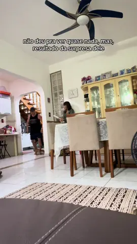 ele é tímido gente, ele odeia surpresas, e não gosta de comemorações, mas aniversario é 1 vez no ano, e eu fiz sim!🤍 @dos santos 