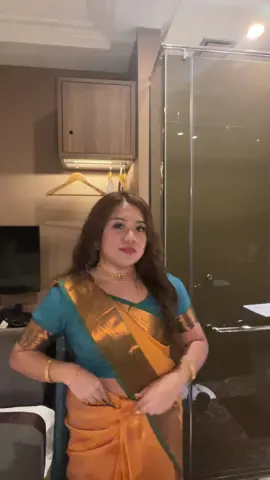 Take two of chamak challo dance  #sareegirl #fyp #sabahangirlinsaree #trending #chamakchalo #dancing #trendingtiktok 