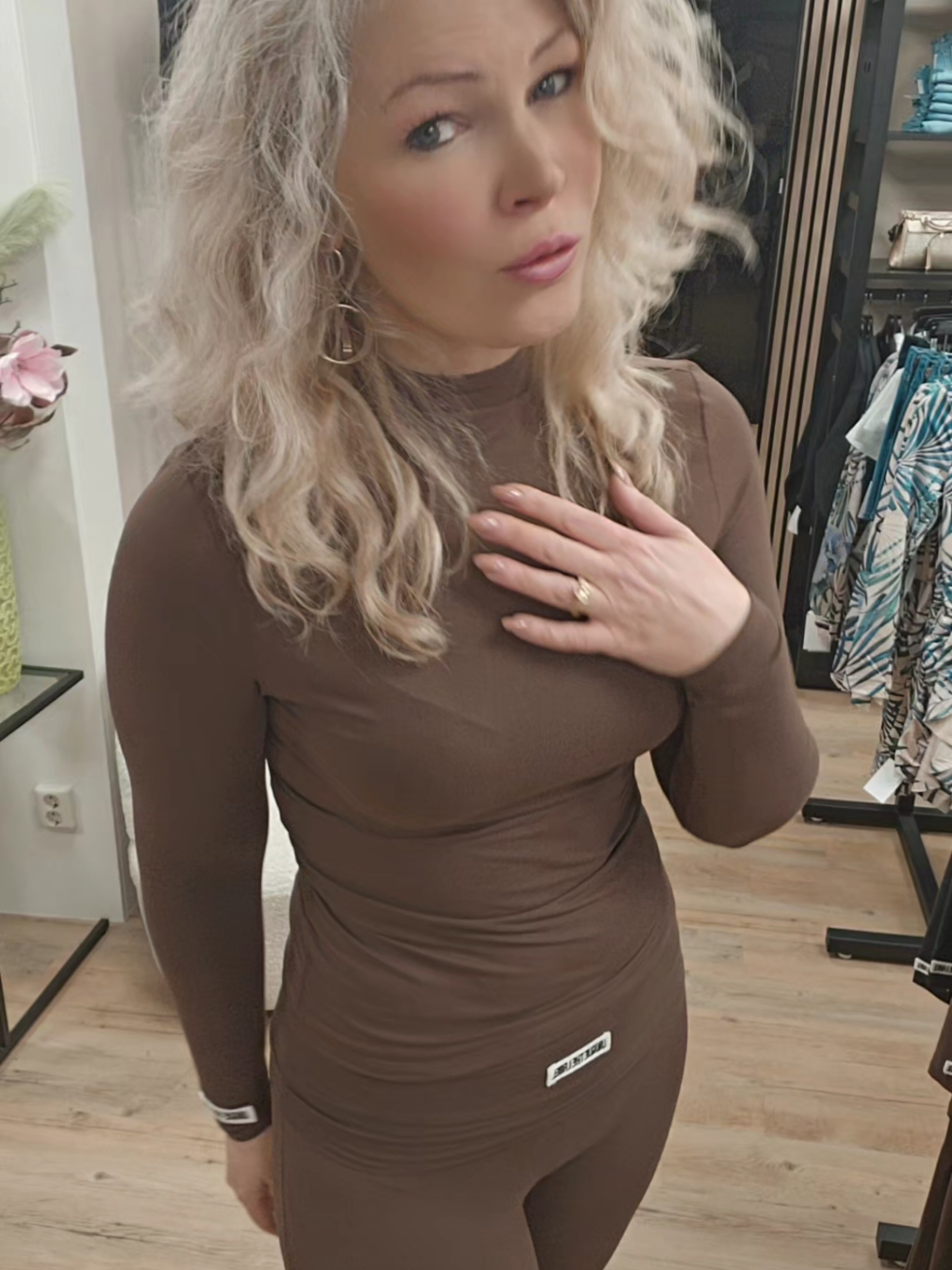 durf jezelf te zijn🥰 in dit heerlijke pak van unique the label is dat geen probleem want die zitten zooooo lekker comfi👌🥰 check de unique the label collectie op 👉 www.mtkfashion.nl  #uniquethelabel #dameskleding #outfitinspiration #winkel #webshop #mode #trends #tiktoktrending #fashion #fy #fyp #foryou #foryoupage #voorjou #viral 