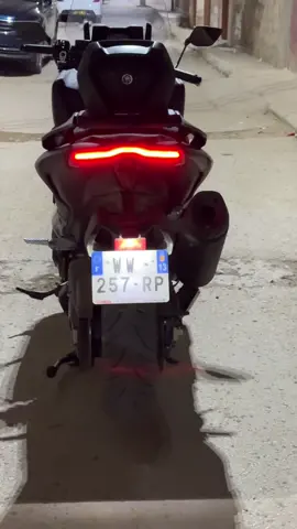 #شعب_الصيني_ماله_حل😂😂 #algeria #مستغانم #fyp #❤️ #tmax #واهران_31 #moto 