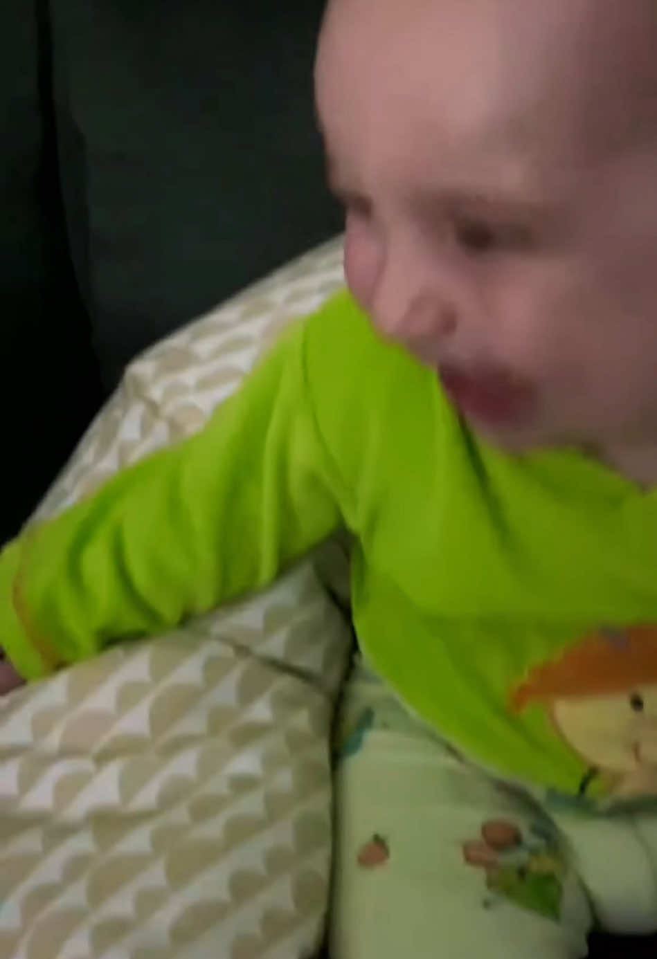 I can’t stop laughing 🤣#funny #baby #toddler #toddlersoftiktok #babycute #cute #babytiktok #adorable #laughing #babylaugh #🤣🤣🤣 