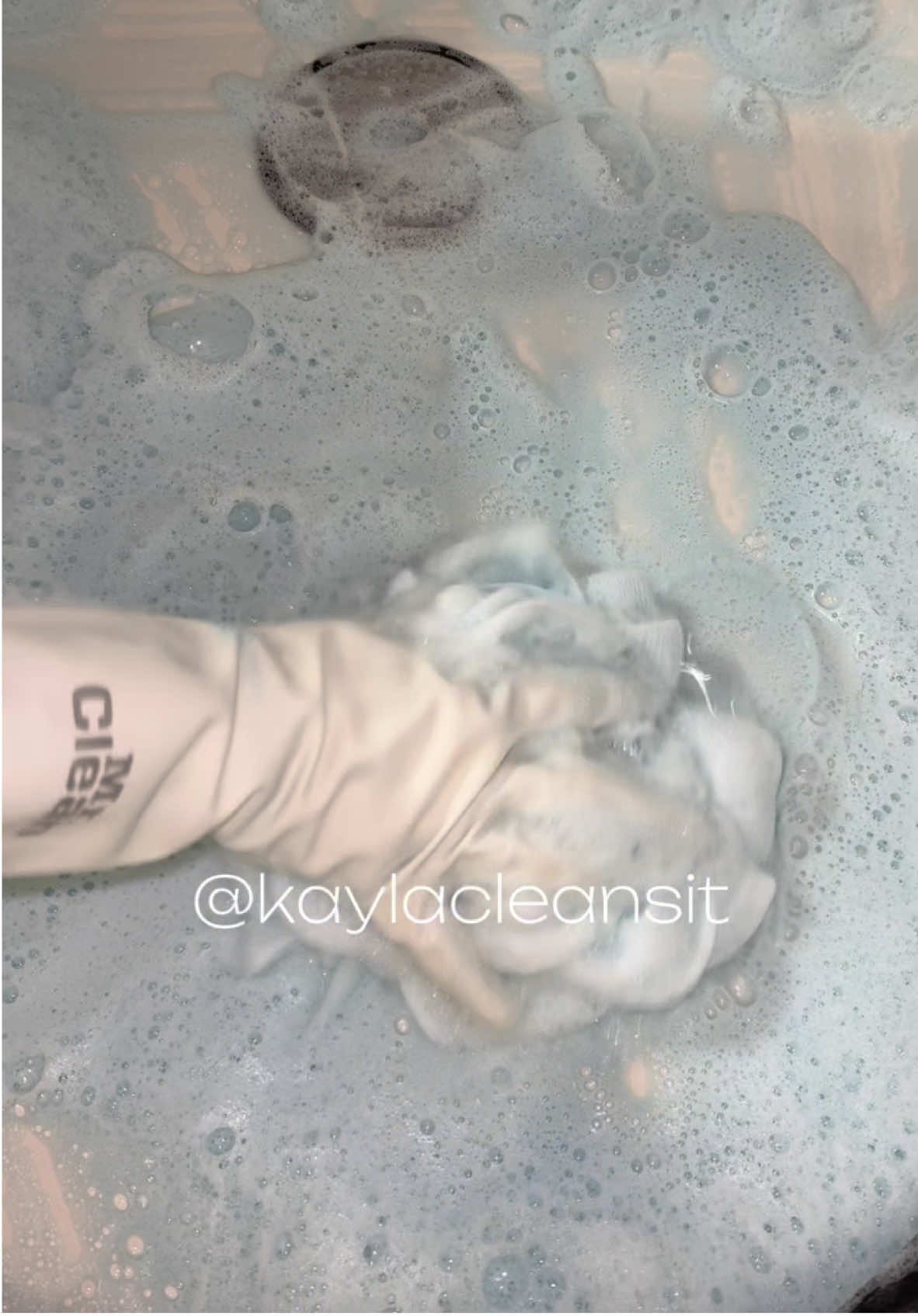 Full Bottle Loofah Tub Scrub🫧 This is a collab with @CleaningWithMei 🫧 , @Squeaky Clean | ASMR cleaning and @parissatisfies in honor of Mei reaching 3k followers!!🙌💕🫶 We decided on a full bottle of lavender fab and a powder of our choice.  I chose Ajax🥰 The suds from this are what I live for🤤  Go check out all of these gorgeous queens video’s and make sure to follow them all as they all have INCREDIBLE content😍 Congrats my girl, very well deserved!!😘 #collab #CleanTok #cleantokasmr #asmr #asmrsounds #asmrcleaning #cleaningmotivation #cleaningtiktok #cleaningtok #cleanwithme #cleaning #cleaninghacks #cleaningtips #overload #scrubs #bathroom #asmrtiktok #viral #foryoupage #fy #fyp #fypシ゚viral #fyppppppppppppppppppppppp #CapCut 