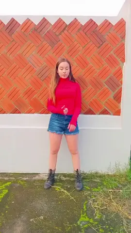 ✨🩷💅🏻 . . . . #fyyy #dancinhatiktok #tiktokviral #carolinydreher #heydreher #videoviral 