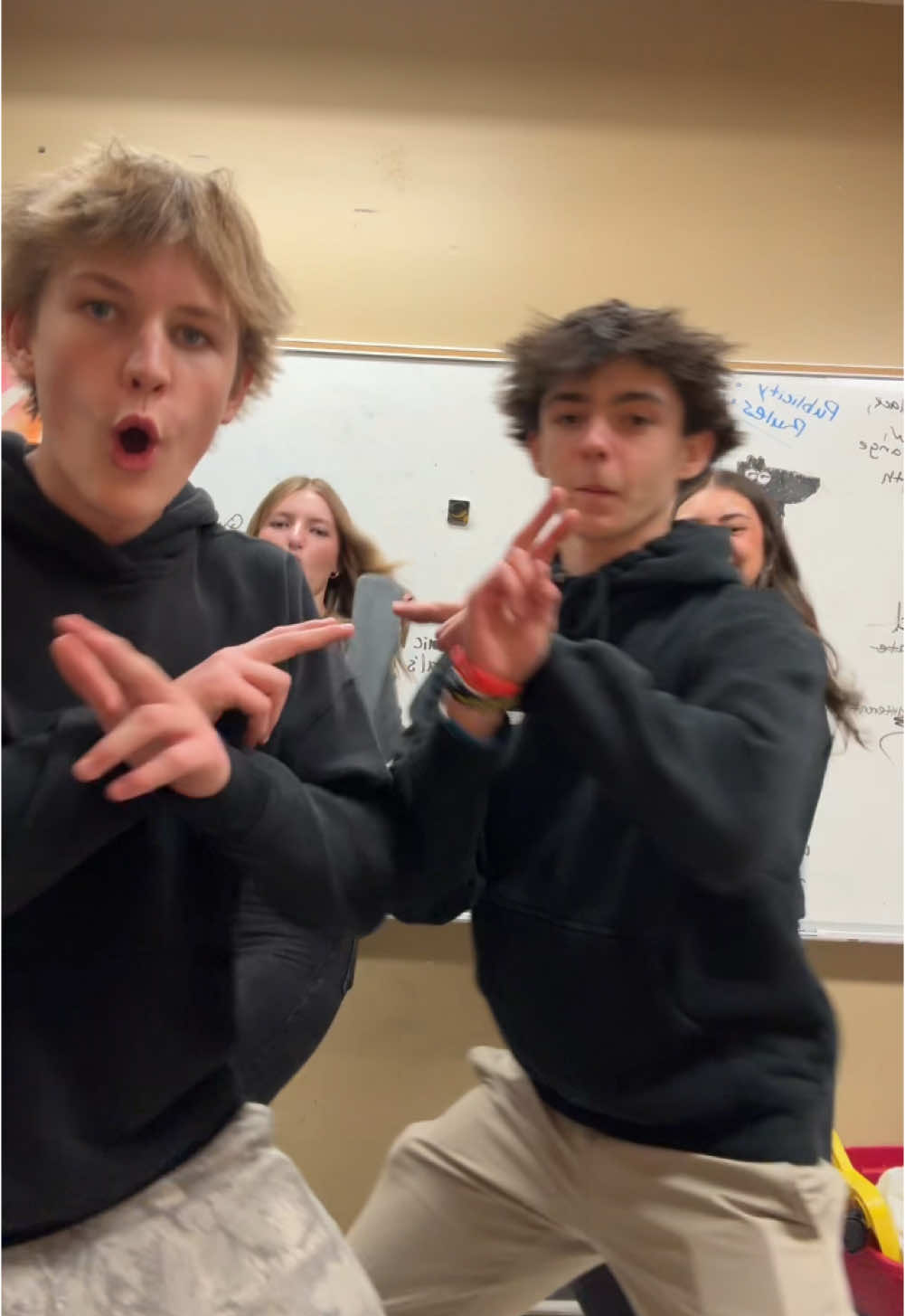 Leadership activities #rally #bhocolatebhipbookie #bringtheboom #oghype @ry g @Liam 💿 @$wyatt$  