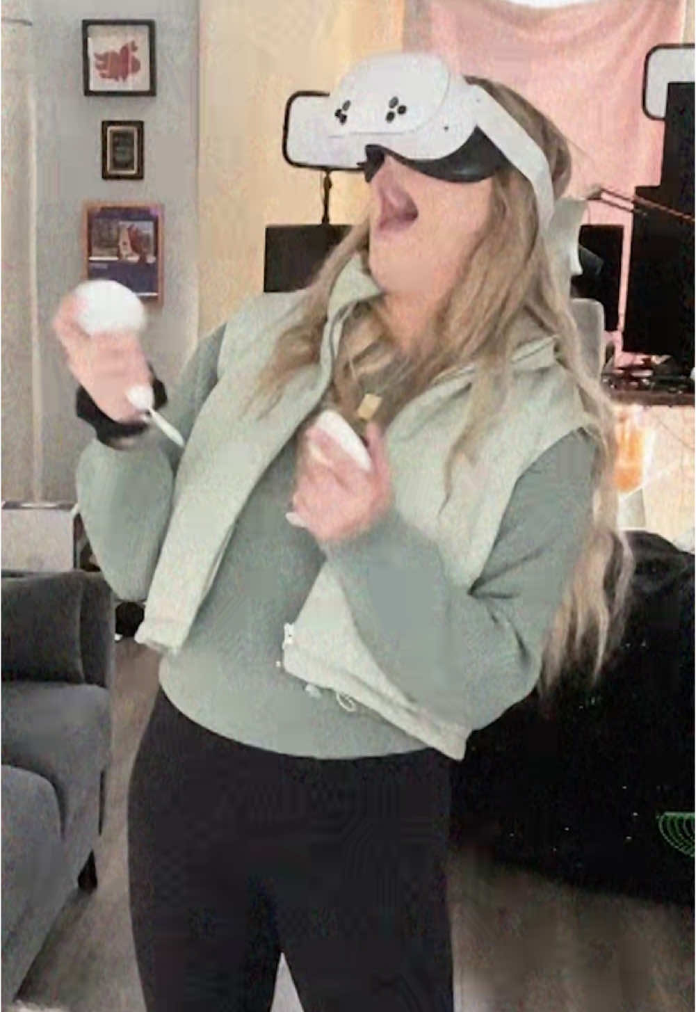 Jump into the hype with @Meta Quest and me!! You think you can do better?? Hahahah #MetaQuestPartner #sweeettails #gaming #GamerGirl #streamer Behemoth is for ages 17+