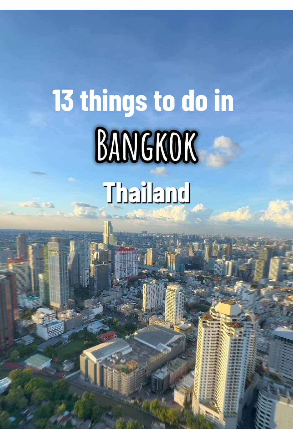 What to do in Bangkok ? Markets, temples, street food, rooftops... Prepare to fall under the spell of this incredible city ! #bangkok #thailand #quefaireabangkok #howtodoinbangkok #guidebangkok #Chatuchak #rooftopbangkok #Watpho #Lumphinipark #Watarun #Ayutthaya #Iconsiam #Watsamphran #grandpalacebangkok 