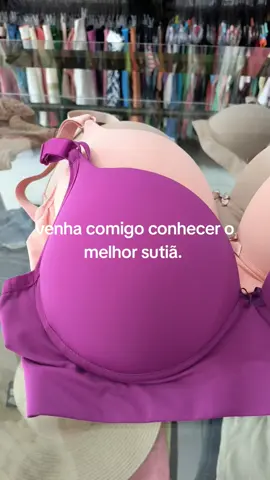 sutiãs incríveis. siga no app vizinho. @gatamodaseacessorios