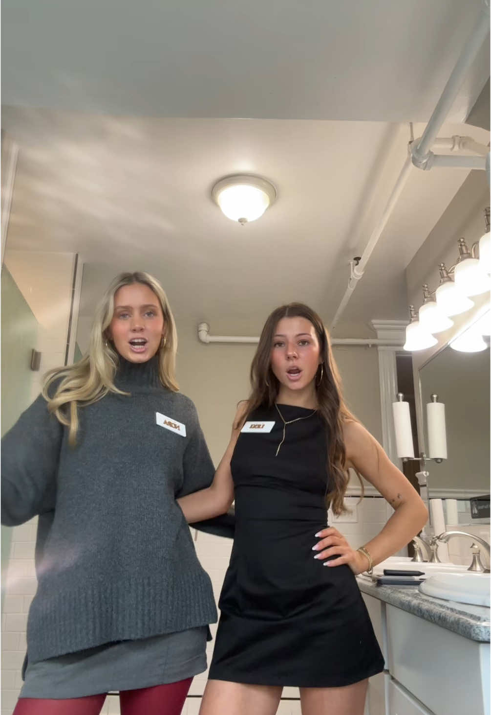 Hi house tours!! @Alpha Phi Syracuse @Nora 